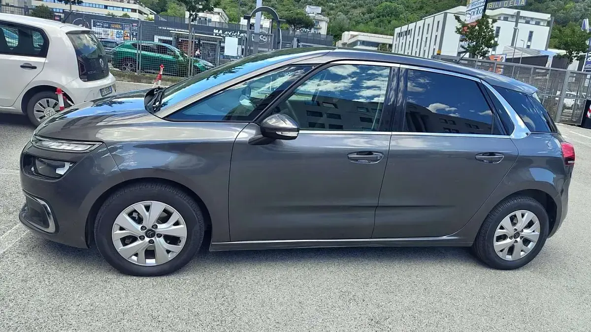 Usata Citroën C4 Picasso Business Class 120 CV (88 kW) 2018 Grigio Monovolume