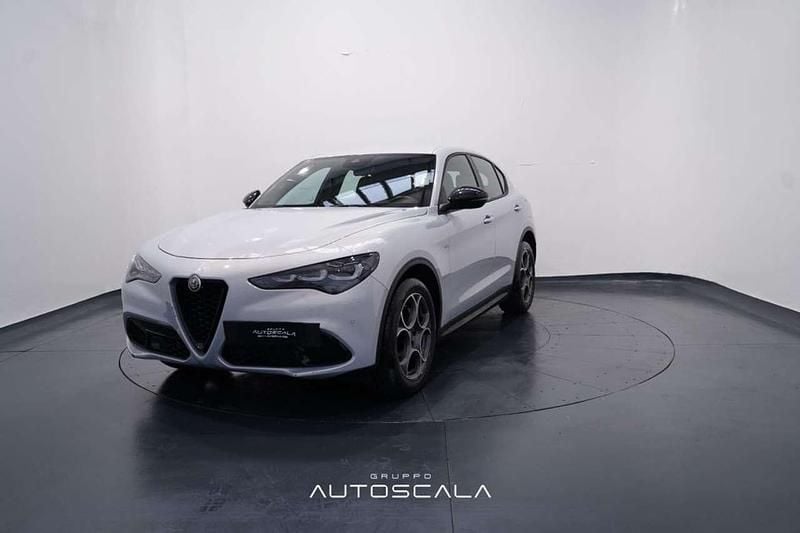 Bianco Usata 2024 Alfa Romeo Stelvio Sprint SUV | 34.990 € (Buon prezzo) - Immagine 1/4
