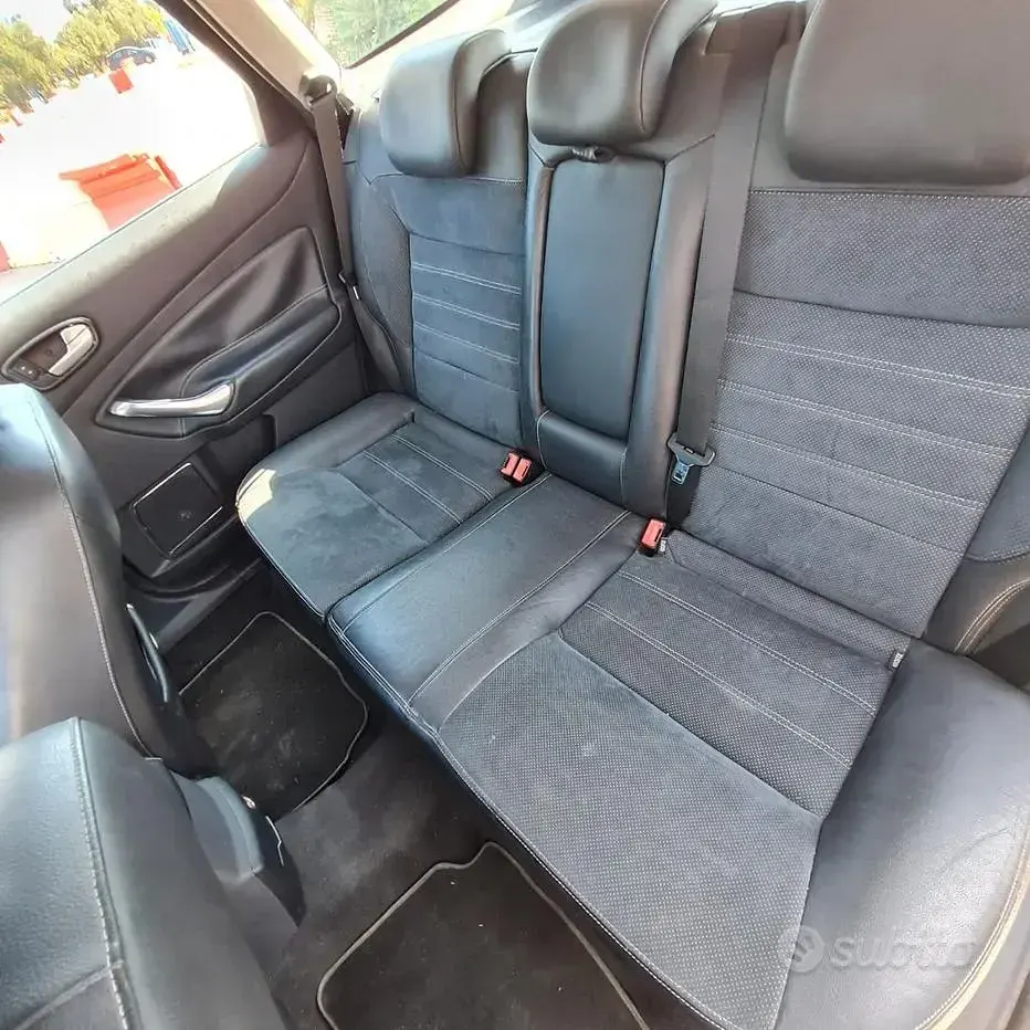 Usata Ford Mondeo 140 CV (102 kW) 2009 Nero Station wagon