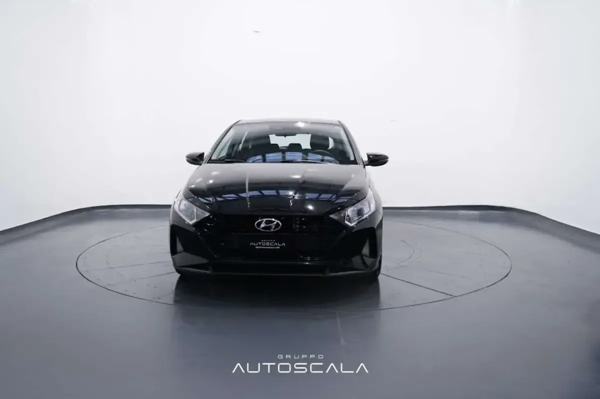 Brugt Hyundai i20 101 HK (74 kW) 2021 Sort Hatchback