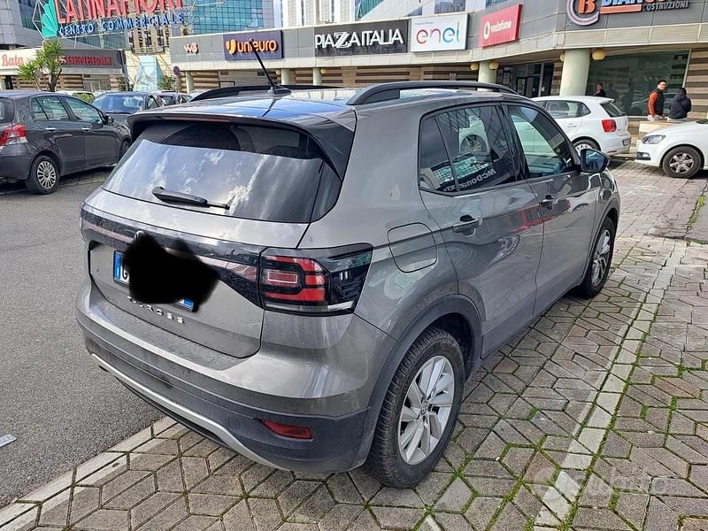 Usata VW T-Cross 95 CV (69 kW) 2020 Grigio SUV