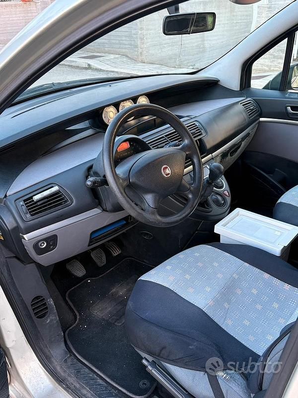 Usata Fiat Ulysse 120 CV (88 kW) 2007 Monovolume