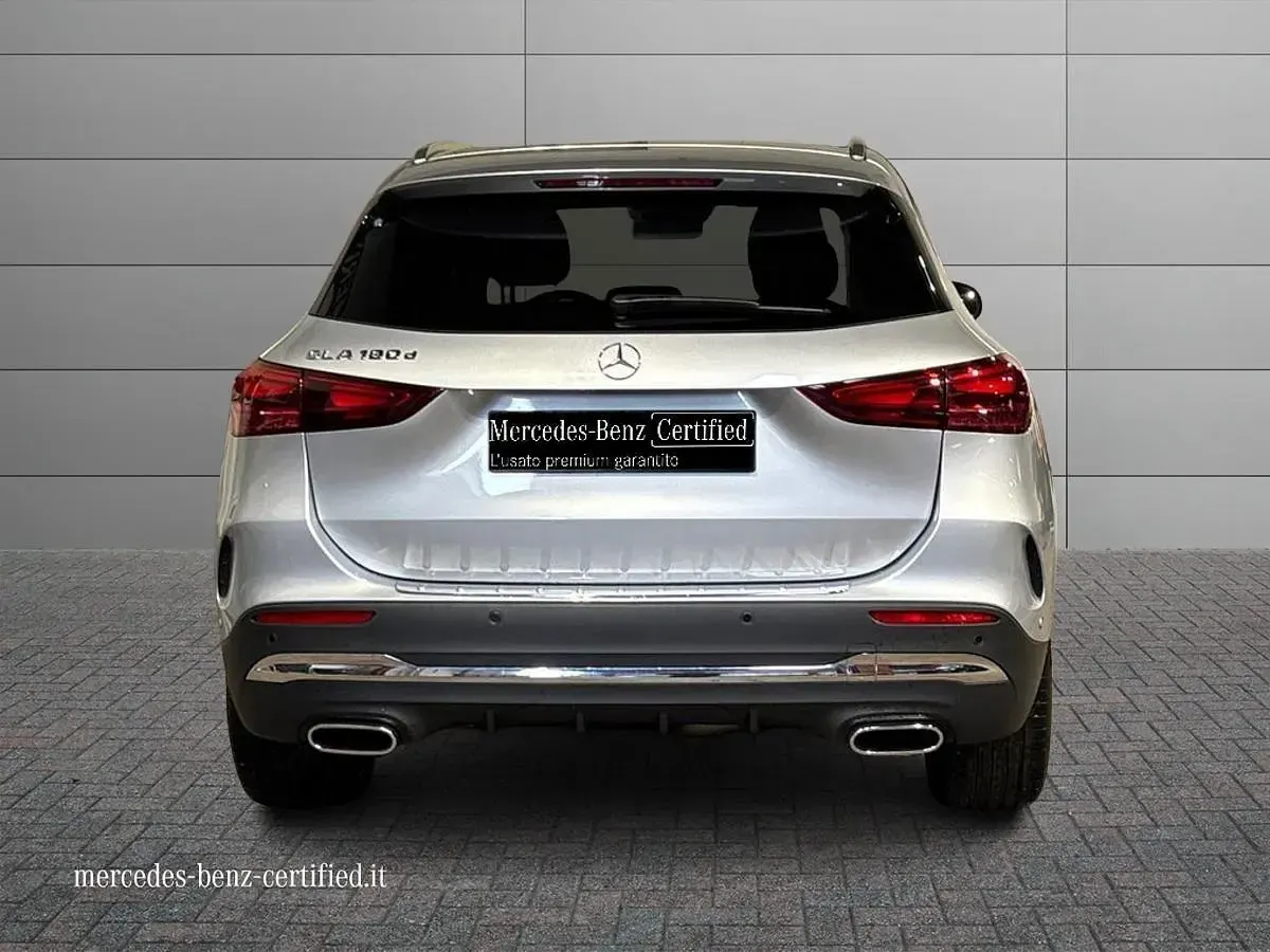 Usata Mercedes GLA180 Advanced Plus 116 CV (85 kW) 2025 Argento hightech SUV