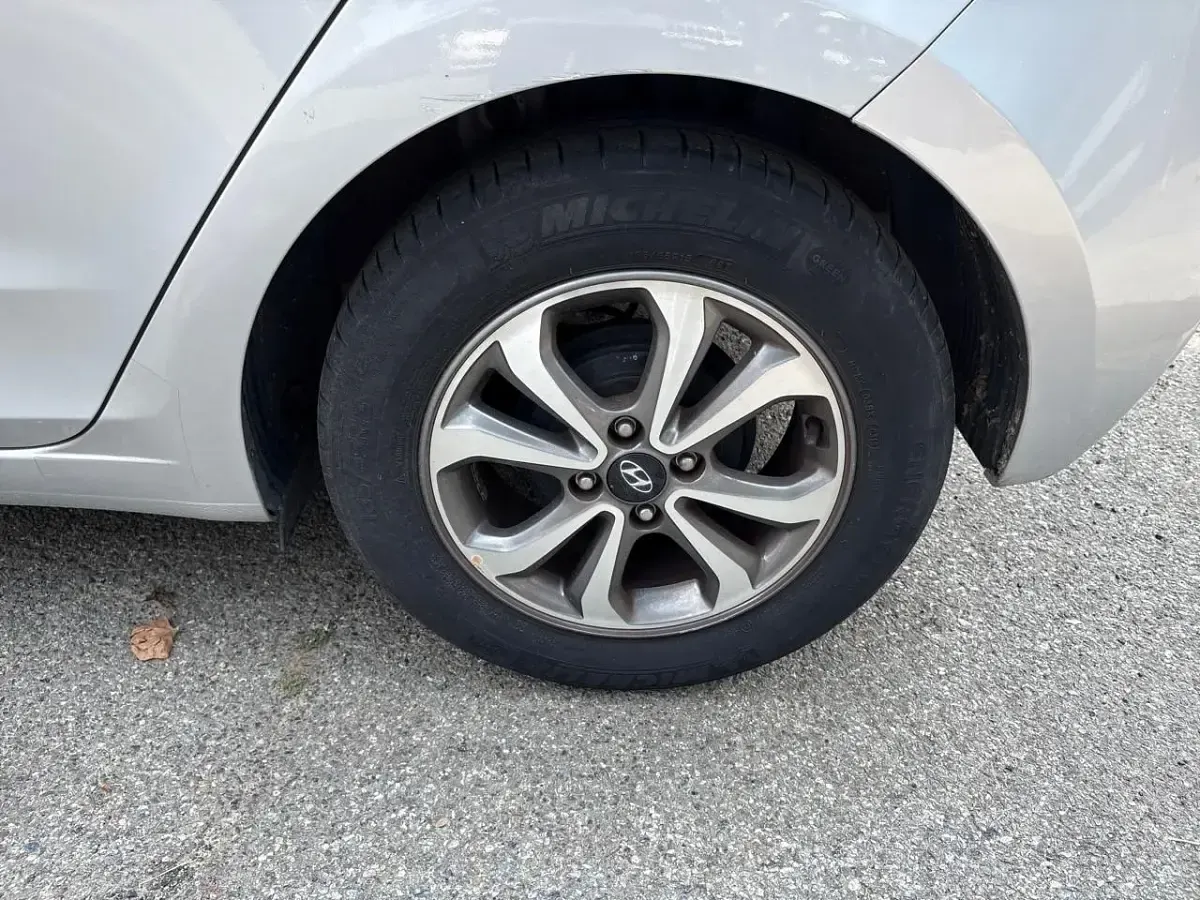 Usata Hyundai i20 75 CV (55 kW) 2019 Grigio Utilitaria