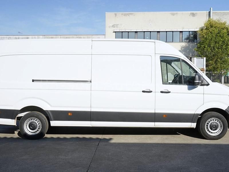 Usata VW Crafter Business 140 CV (102 kW) 2024 Bianco Furgone