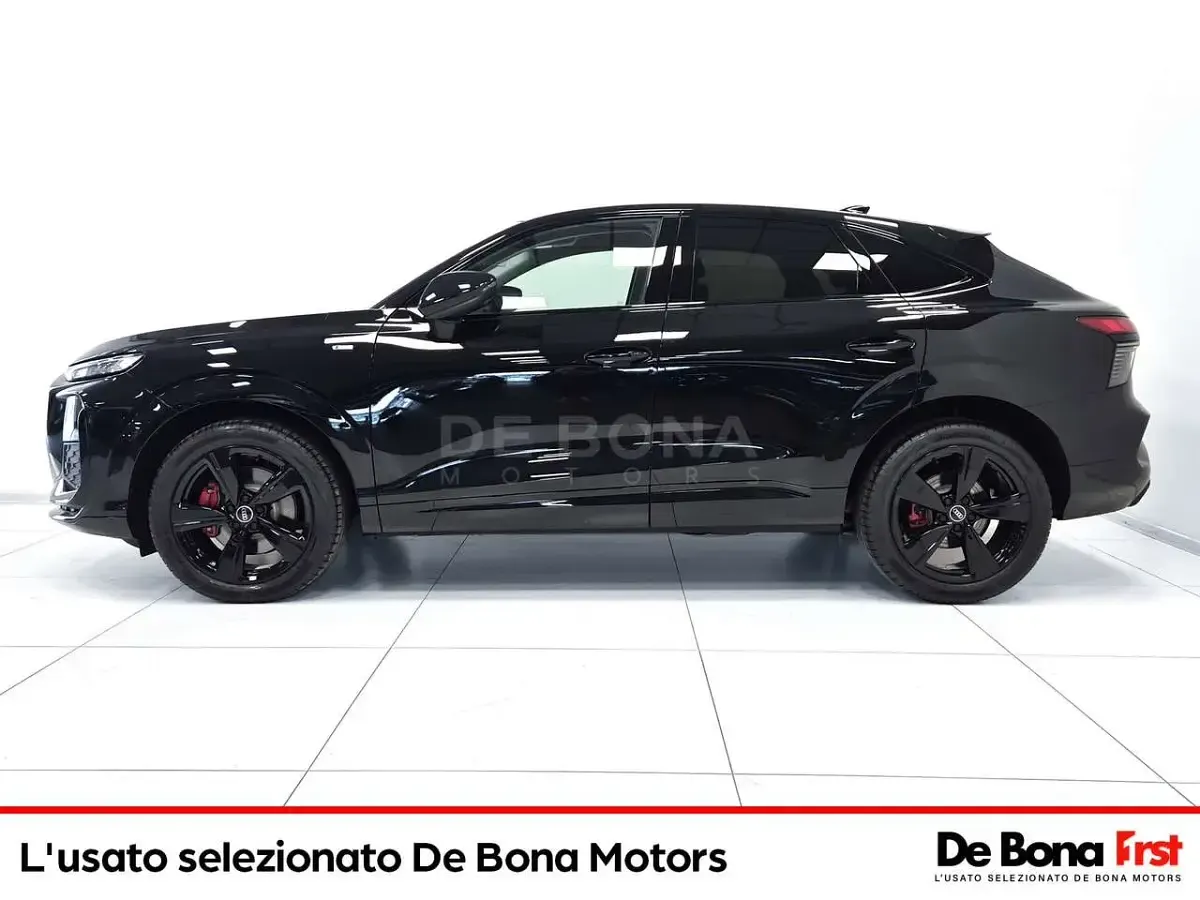 Nuova Audi Q3 Sportback Business 150 CV (110 kW) 2026 Nero SUV