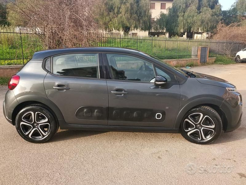 Usata Citroën C3 Shine 75 CV (55 kW) 2018 Grigio Utilitaria