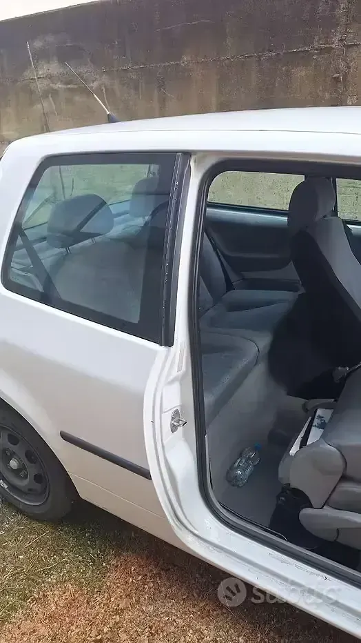 Usata Seat Arosa 50 CV (36 kW) 1998 Utilitaria