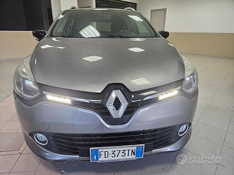 Usata Renault Clio GrandTour 90 CV (66 kW) 2016 Grigio Station wagon