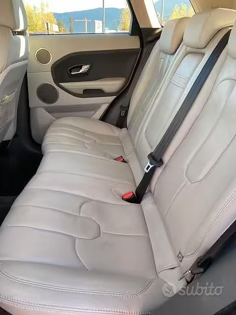 Usata Land Rover Range Rover evoque Pure 150 CV (110 kW) 2013 Rosso SUV