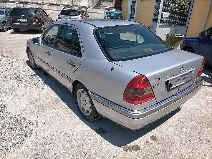 Usata Mercedes C200 1994 Berlina