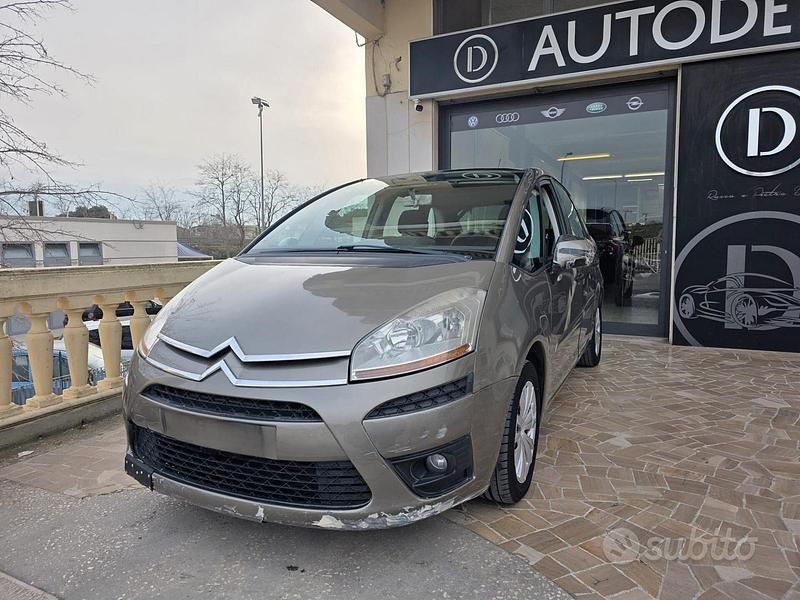 Usata Citroën C4 Picasso 109 CV (80 kW) 2009 Marrone Monovolume