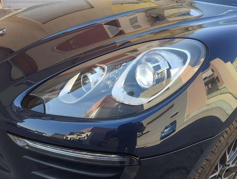 Usata Porsche Macan 252 CV (185 kW) 2018 Blu/azzurro SUV