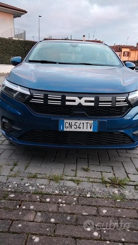 Usata Dacia Sandero 90 CV (66 kW) 2023 Blu Berlina