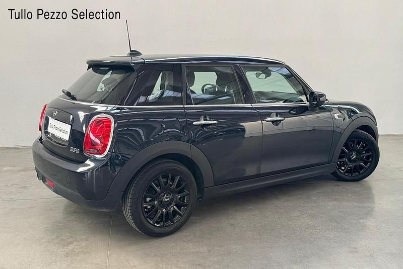 Usado Mini Cooper 136 HP (100 kW) 2022 Preto Citadino