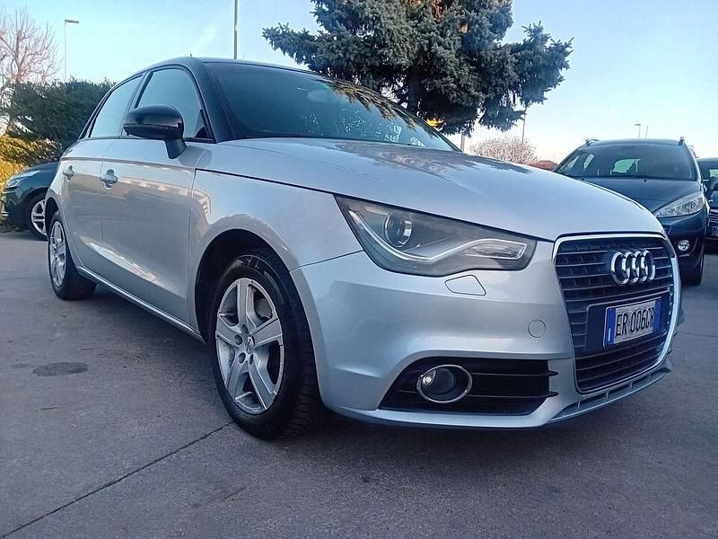 Usata Audi A1 Sportback Ambition 122 CV (89 kW) 2013 Argento Utilitaria