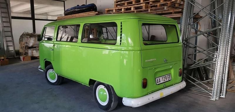 Usado VW T2 44 CV (32 kW) 1969 Verde Van