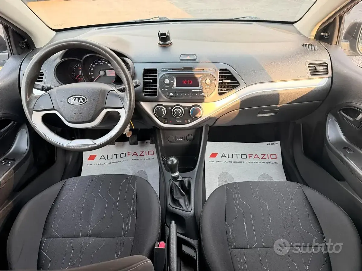 Usata Kia Picanto 69 CV (50 kW) 2012 Marrone Utilitaria