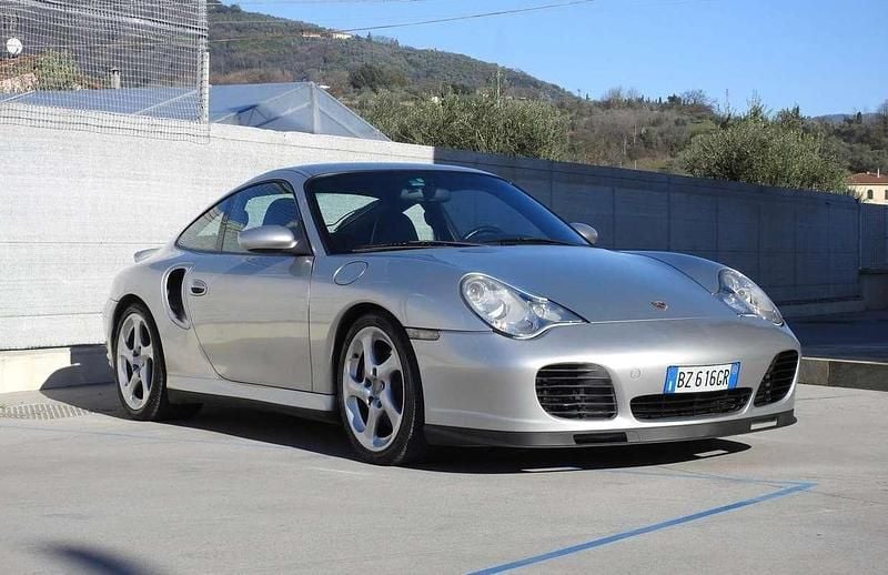 Usata Porsche 996 420 CV (308 kW) 2002 Argento Coupé