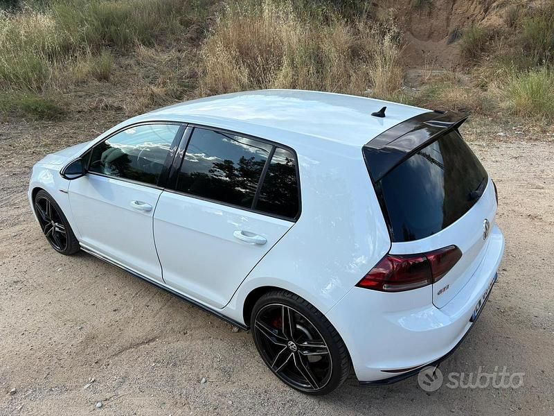 Second-hand VW Golf VII GTI 230 CP (169 kW) 2014 Alb Berlinǎ