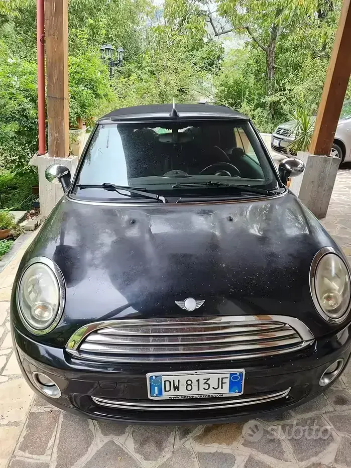 Usata Mini Cooper Cabriolet 120 CV (88 kW) 2009 Nero Cabrio