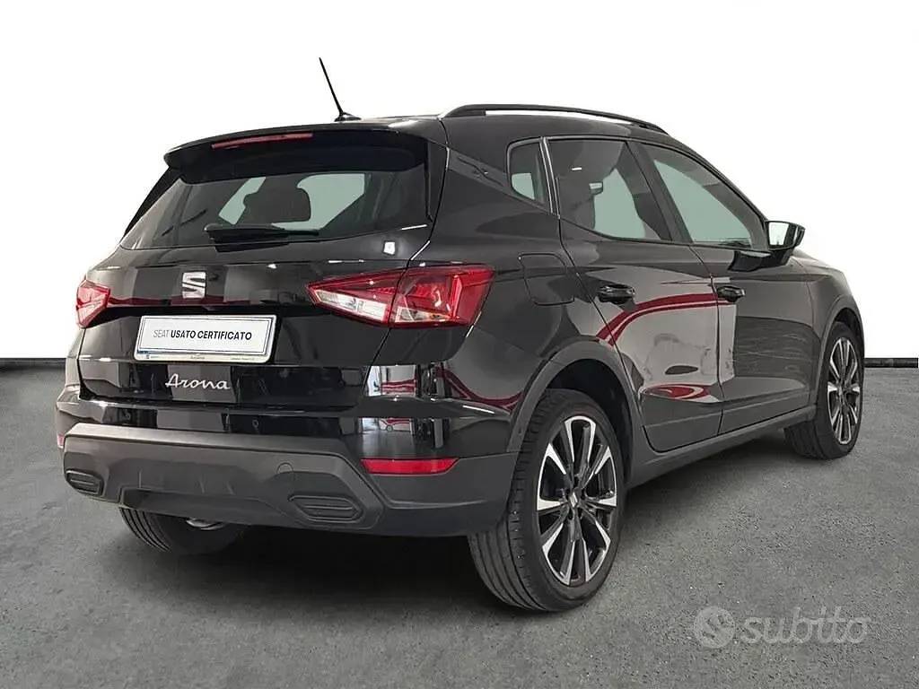 Usata Seat Arona Black Edition 95 CV (69 kW) 2025 Nero SUV