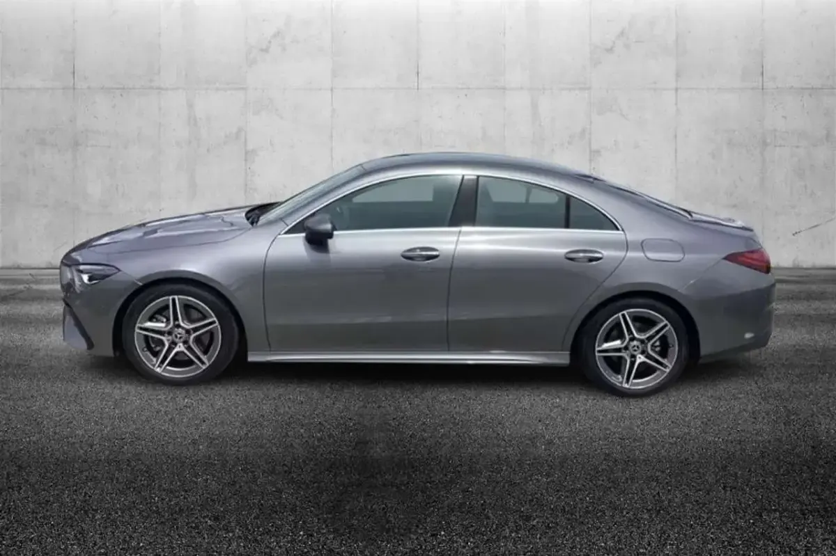 Usata Mercedes CLA200 Advanced Plus 150 CV (110 kW) 2025 Grigio Berlina