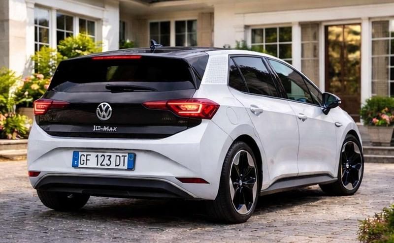 Usata VW ID.3 Pro 69 kW (95 CV) 2023 Bianco Utilitaria