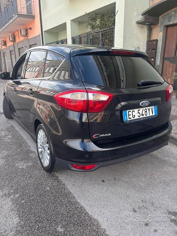 Usata Ford C-MAX Titanium 116 CV (85 kW) 2012 Nero Monovolume