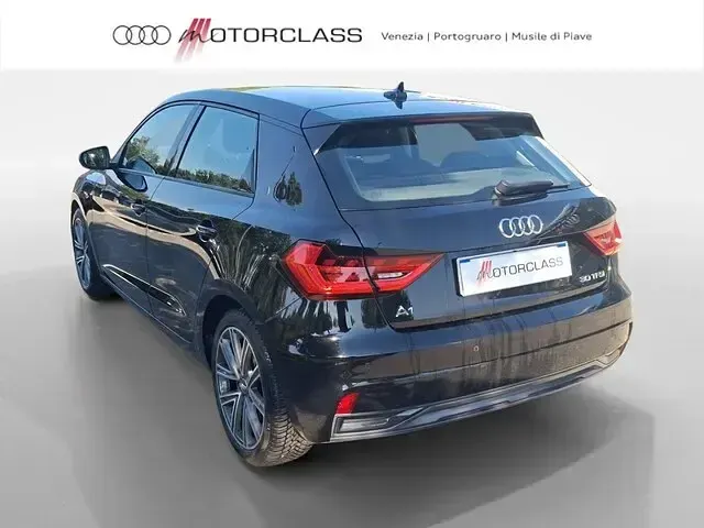 Usata Audi A1 Sportback Admired 116 CV (85 kW) 2019 0e nero mito metallizzato Utilitaria