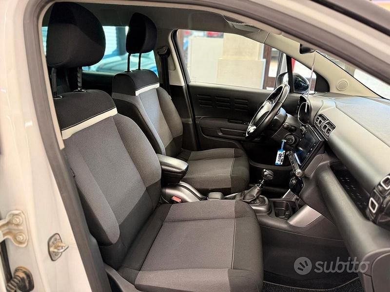 Usata Citroën C3 Shine 101 CV (74 kW) 2020 Bianco Utilitaria