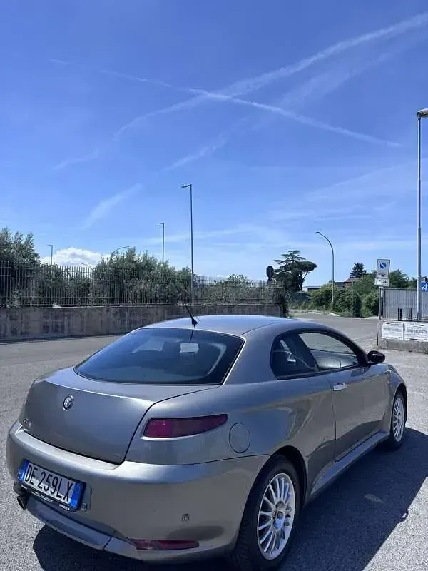 Usata Alfa Romeo GT 150 CV (110 kW) 2006 Coupé