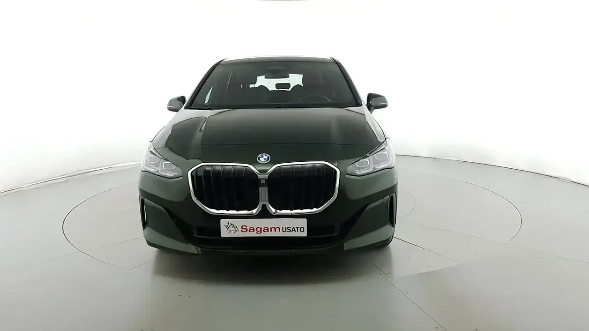 Usata BMW 225 Active Tourer 136 CV (100 kW) 2022 Verde tioman/grigio manhattan Monovolume