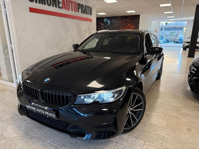 Usata BMW 320e M Sport 190 CV (139 kW) 2021 Nero Station wagon