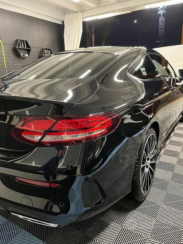 Usata Mercedes C220 Premium Plus 194 CV (142 kW) 2019 Nero Coupé