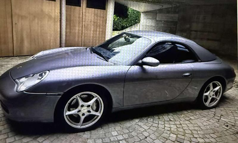 Usata Porsche 911 Carrera 4 Cabriolet 320 CV (235 kW) 2005 Argento Cabrio