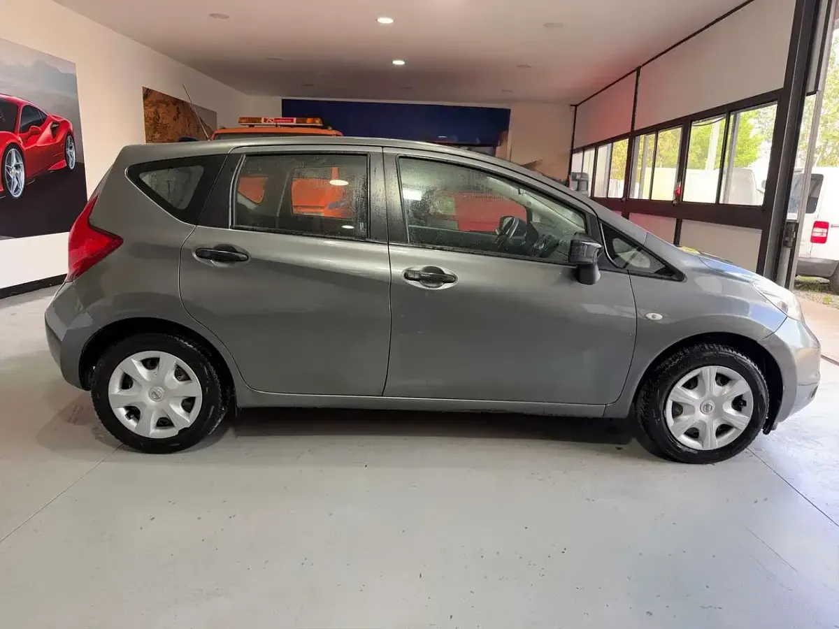Usata Nissan Note Tekna 90 CV (66 kW) 2016 Grigio Utilitaria