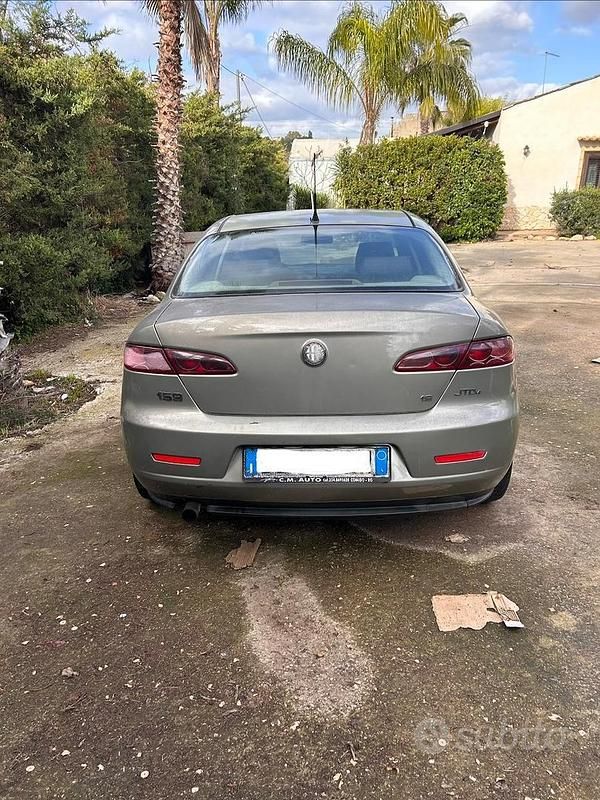 Second-hand Alfa Romeo 159 120 CP (88 kW) 2007 Berlinǎ