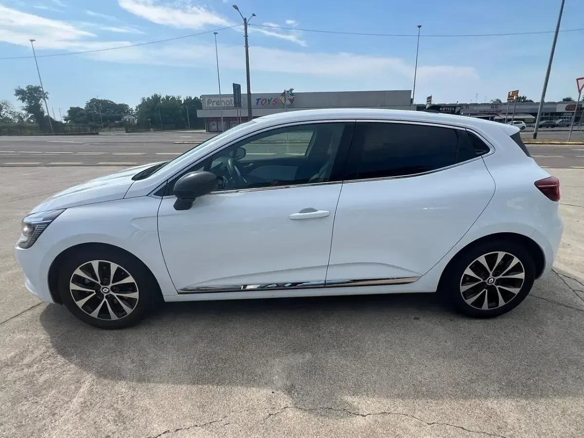 Usata Renault Clio Evolution 93 CV (68 kW) 2023 Bianco Utilitaria