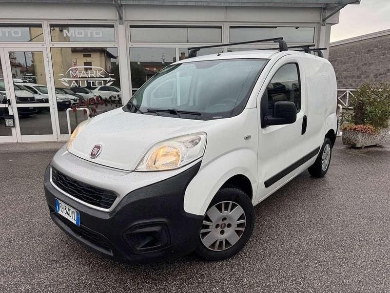 Bianco Usata 2017 Fiat Fiorino Monovolume | 3200 € (Super prezzo) - Immagine 1/4
