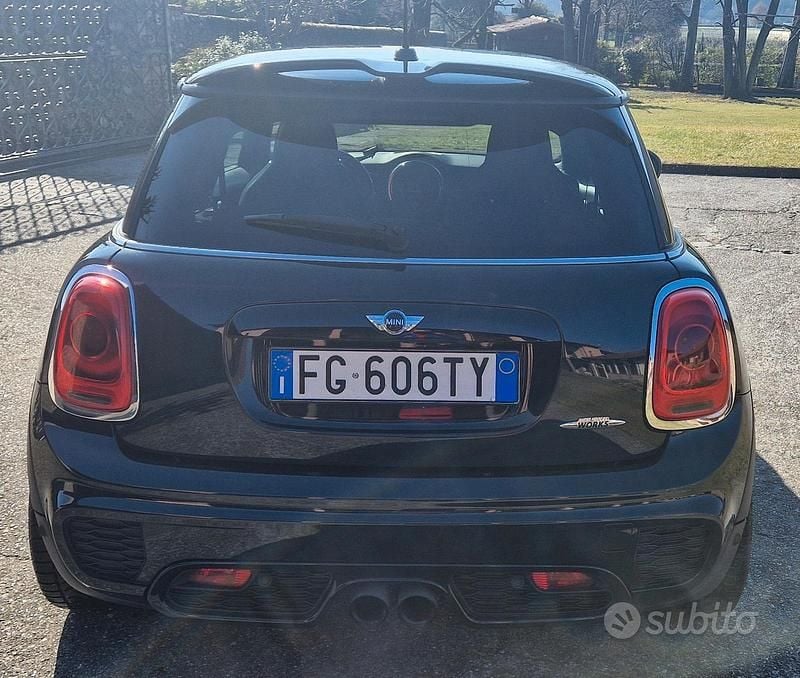 Usata Mini John Cooper Works 231 CV (169 kW) 2017 Verde Utilitaria