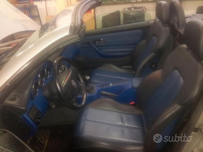 Usata Mercedes SLK200 136 CV (100 kW) 1997 Grigio Cabrio