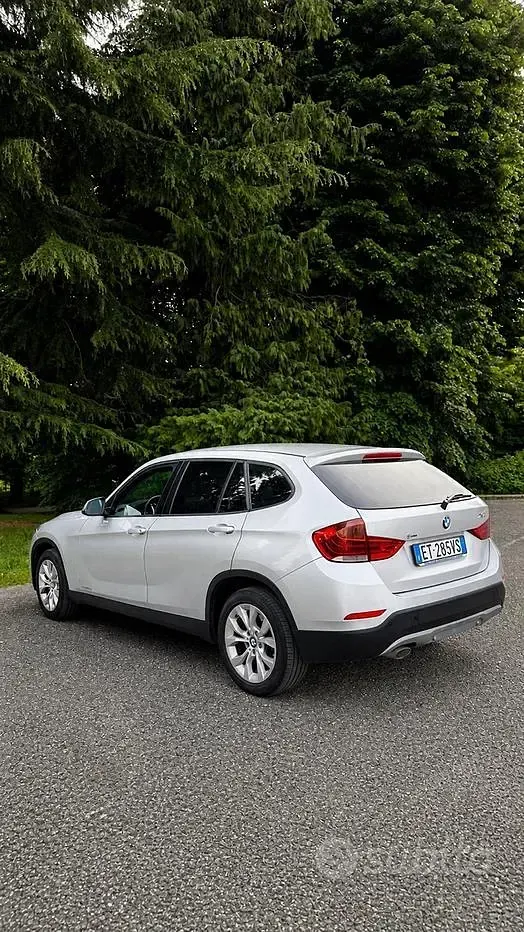 Usata BMW X1 Efficient Dynamics 143 CV (105 kW) 2014 Grigio SUV