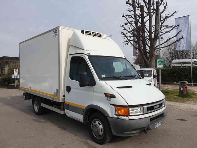 Usata Iveco Daily 125 CV (91 kW) 2002 Bianco Cabrio
