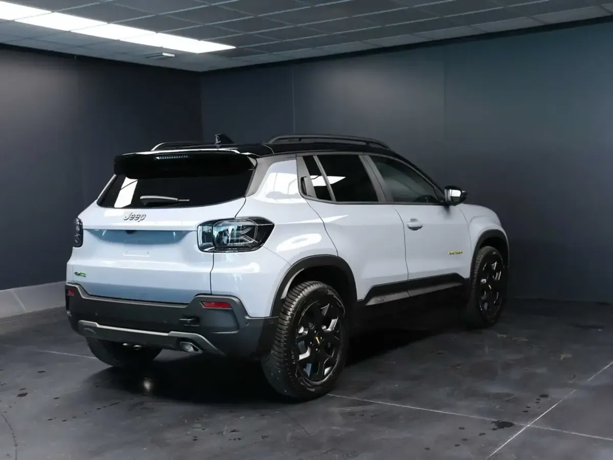 Nuova Jeep Avenger North 136 CV (100 kW) 2026 Grigio storm SUV