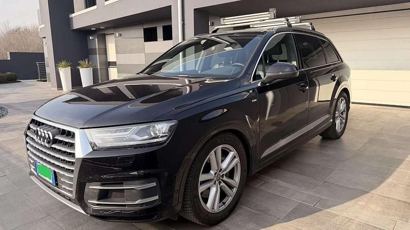 Usata Audi Q7 Business Plus 272 CV (200 kW) 2015 SUV