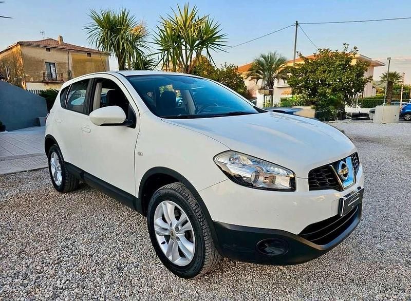 Usata Nissan Qashqai Acenta 110 CV (80 kW) 2011 Bianco SUV