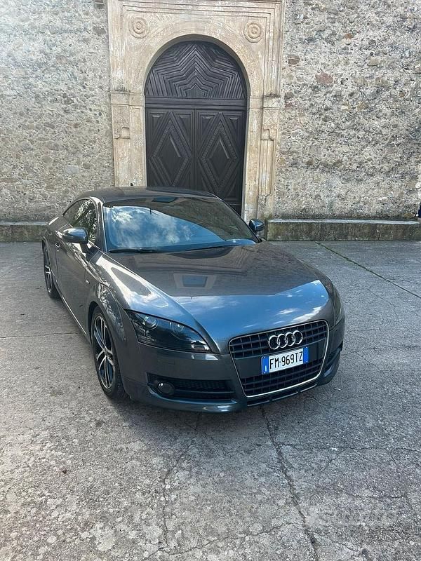 Usata Audi TT Advanced Plus 200 CV (147 kW) 2008 Grigio Coupé