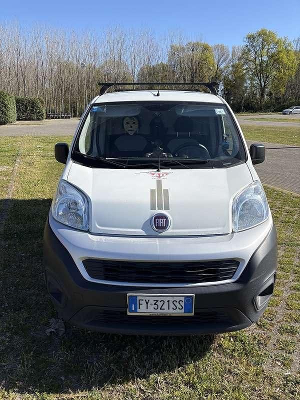 Usata Fiat Fiorino 77 CV (56 kW) 2019 Bianco Monovolume