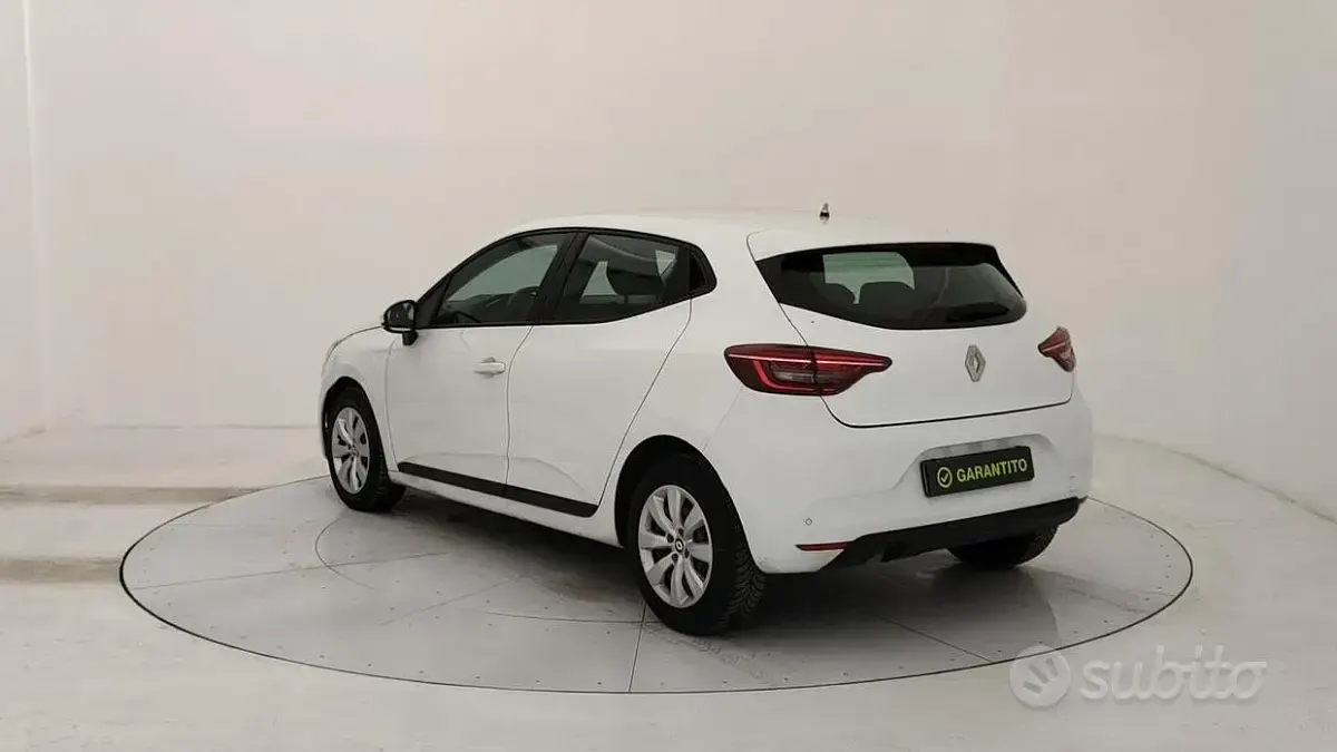 Usata Renault Clio V Business 86 CV (63 kW) 2021 Bianco Berlina